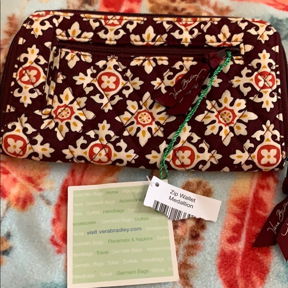 Vera Bradley Zip wallet retired pattern